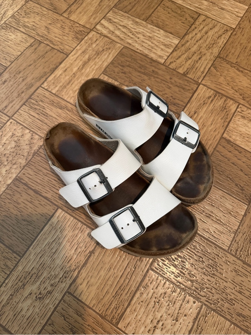 Birkenstock White Two Strap Sandals Size 37 | US 6-6.5 🤍